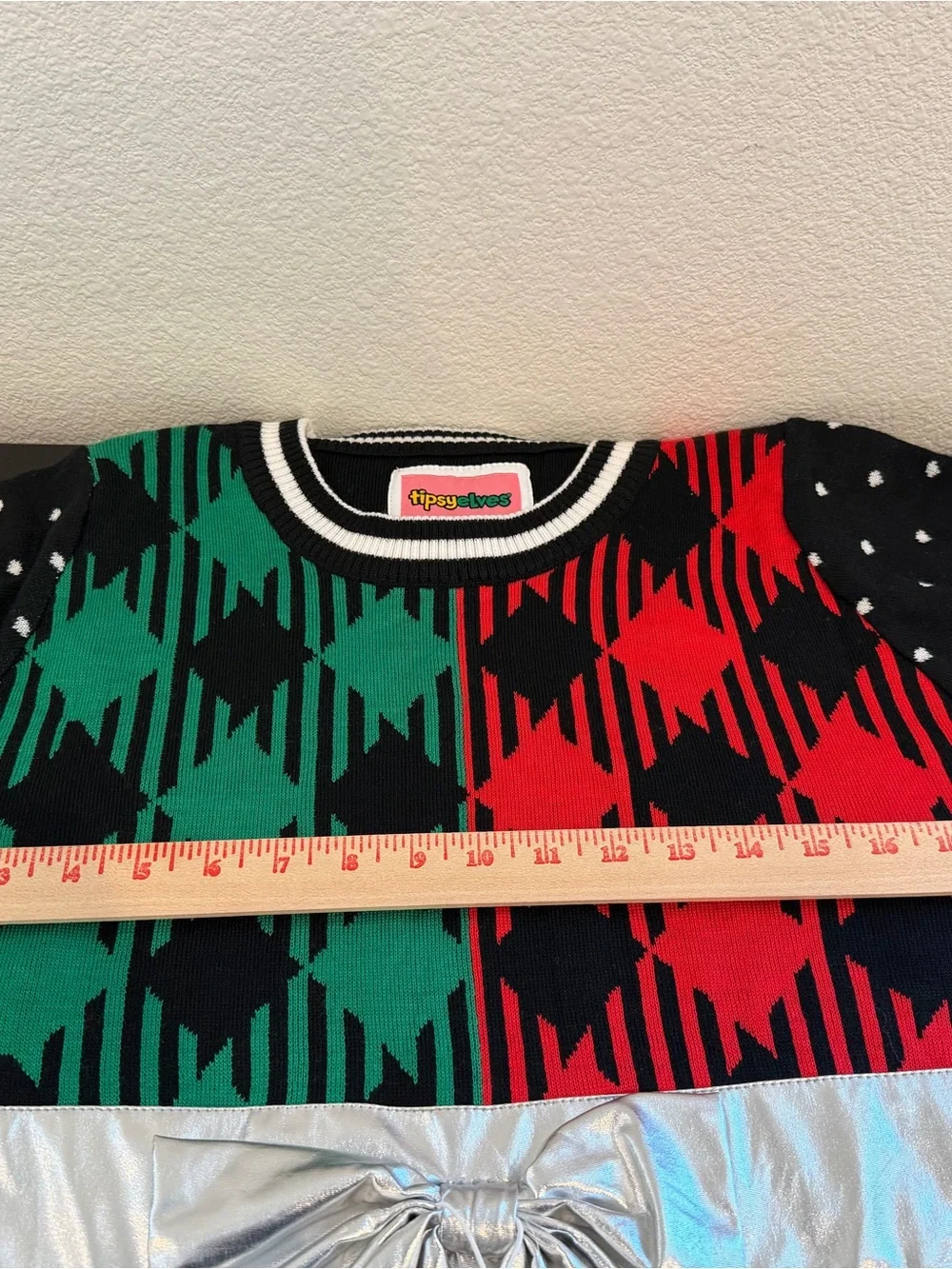Maternity Christmas Best Gift Ever Red & Green Diamond Bow Sweater M
